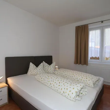 Apartment In At The